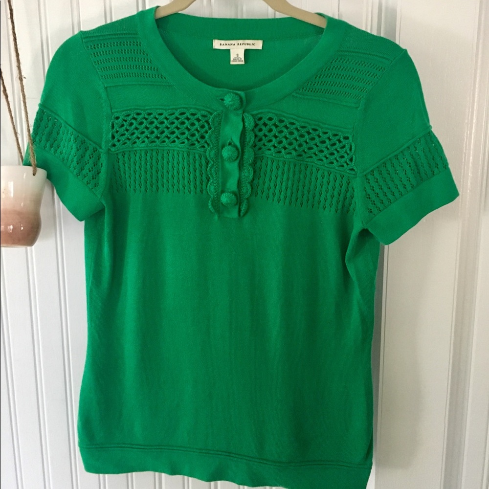 Short Sleeved Sweater